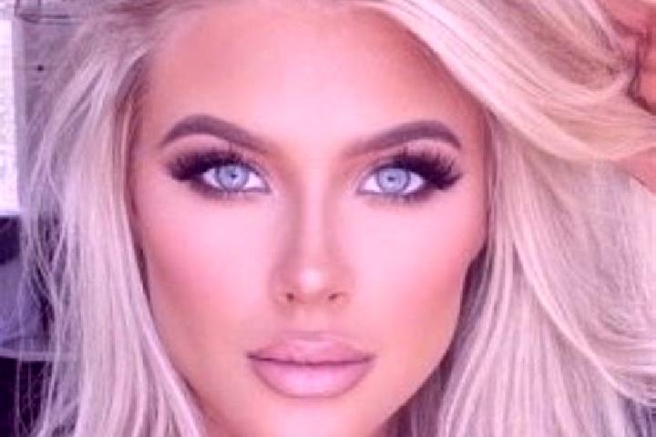 Lara Croft: Fortune of the Eclipse MultiChase slot game