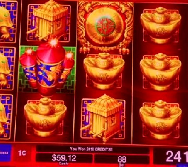 Myth slot