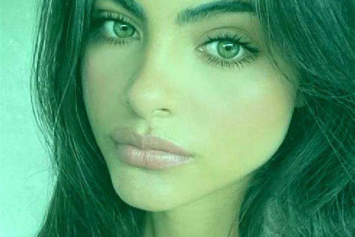 Queen of the Arctic online slot