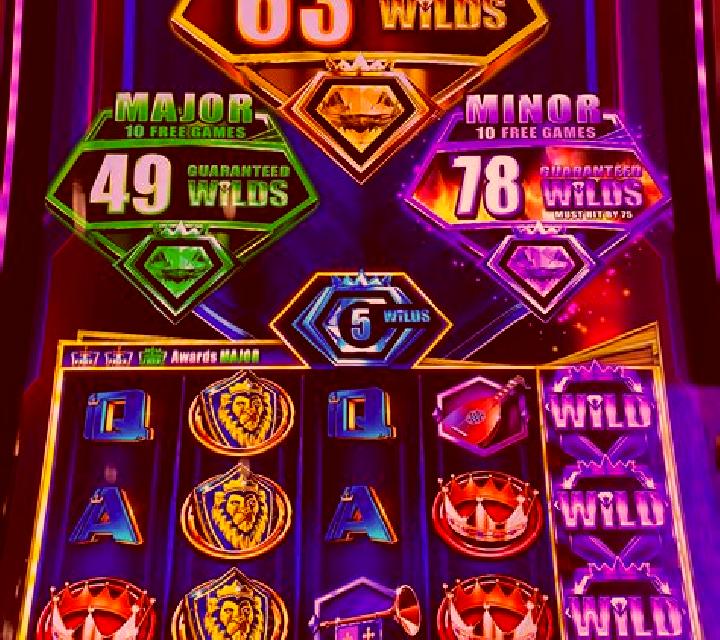 Volcano (Red7) slot